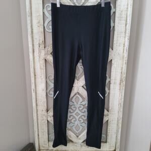 Xersion Women's Medium Fitted Zipper Leg Reflective Leggings in Black